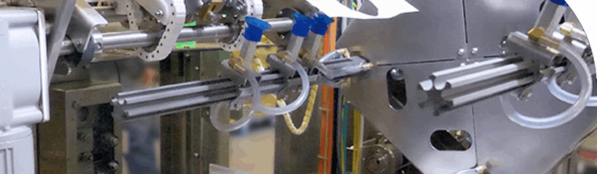 Understanding the Difference Between Mechanical and Servo-Driven Sleevers: Which Is Right for Your Packaging Line?